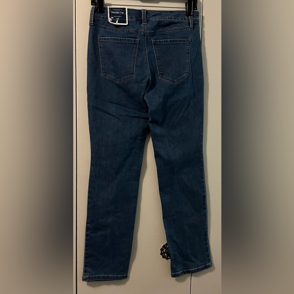 ๐ Charter Club Blue Straight Leg Jeans Premium Denim (Size 2P) - Picture 2 of 6